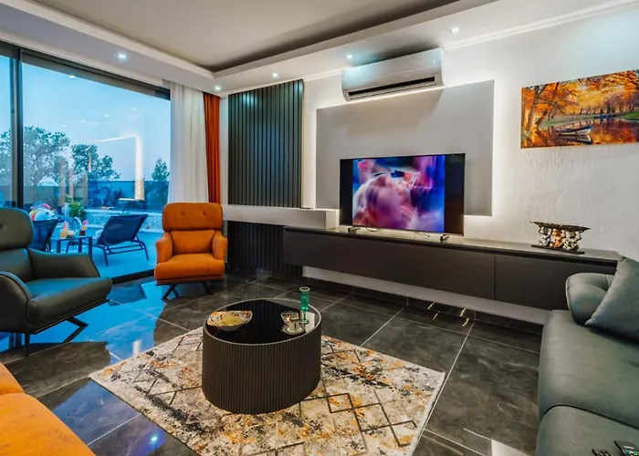 Watermoon Villa *