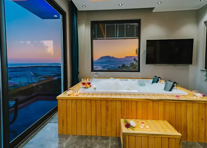 فيلة Watermoon Cavdir (Kas)